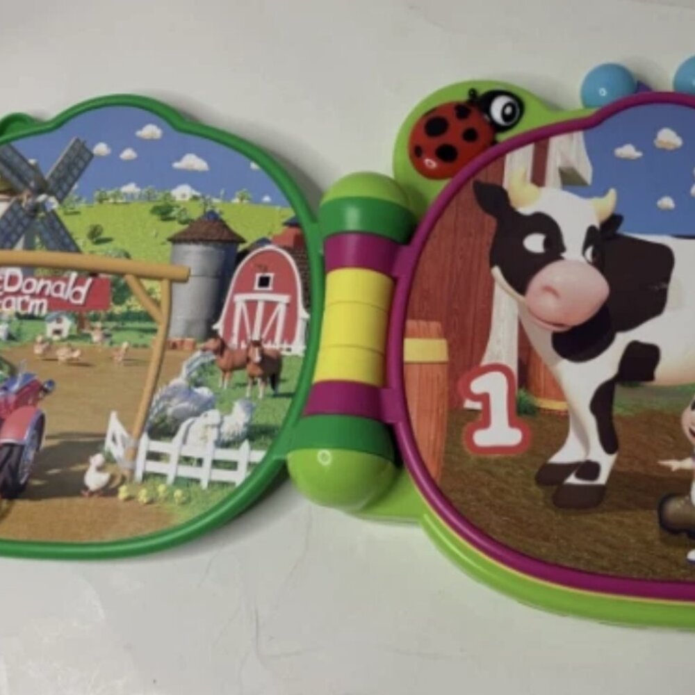 CoComelon MacDonald Farm Musical Electronic Learning Book - Picture 4 of 4
